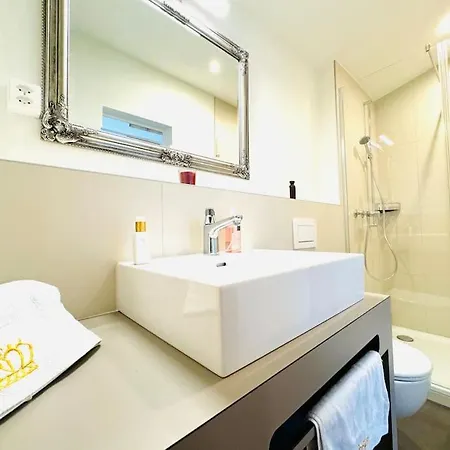 Amazing Modern & Great Equipped Jacuzzi Apartment Kandersteg