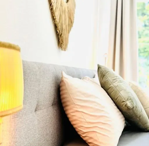 Amazing Modern & Great Equipped Jacuzzi Lejlighed Kandersteg