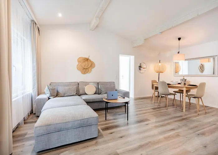 Amazing Modern & Great Equipped Jacuzzi Kandersteg