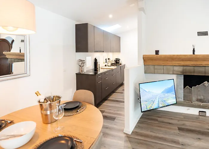 Amazing Modern & Great Equipped Jacuzzi Kandersteg