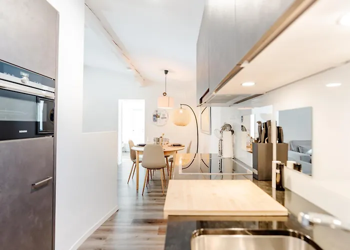 Amazing Modern & Great Equipped Jacuzzi Lejlighed Kandersteg