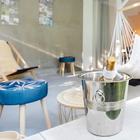 Amazing Modern & Great Equipped Jacuzzi