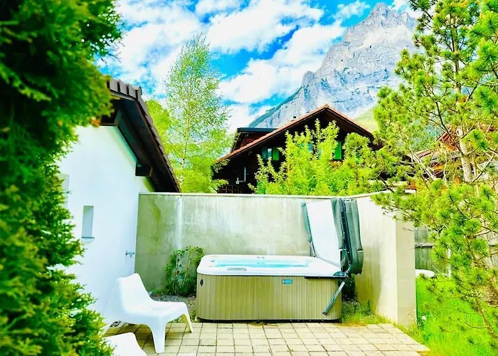 Amazing Modern & Great Equipped Jacuzzi